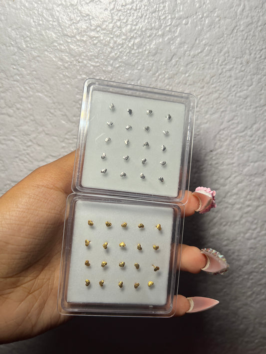 Heart foiled nose stud